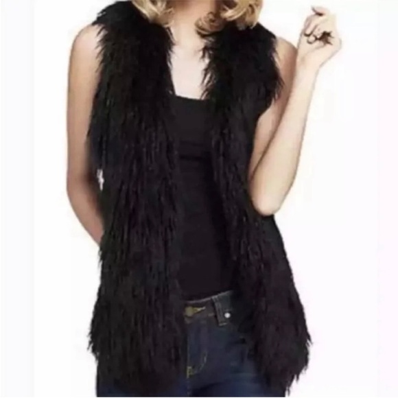 CAbi Women's Infinite Open front Sweater Vest with Faux fur Small - Picture 11 of 11